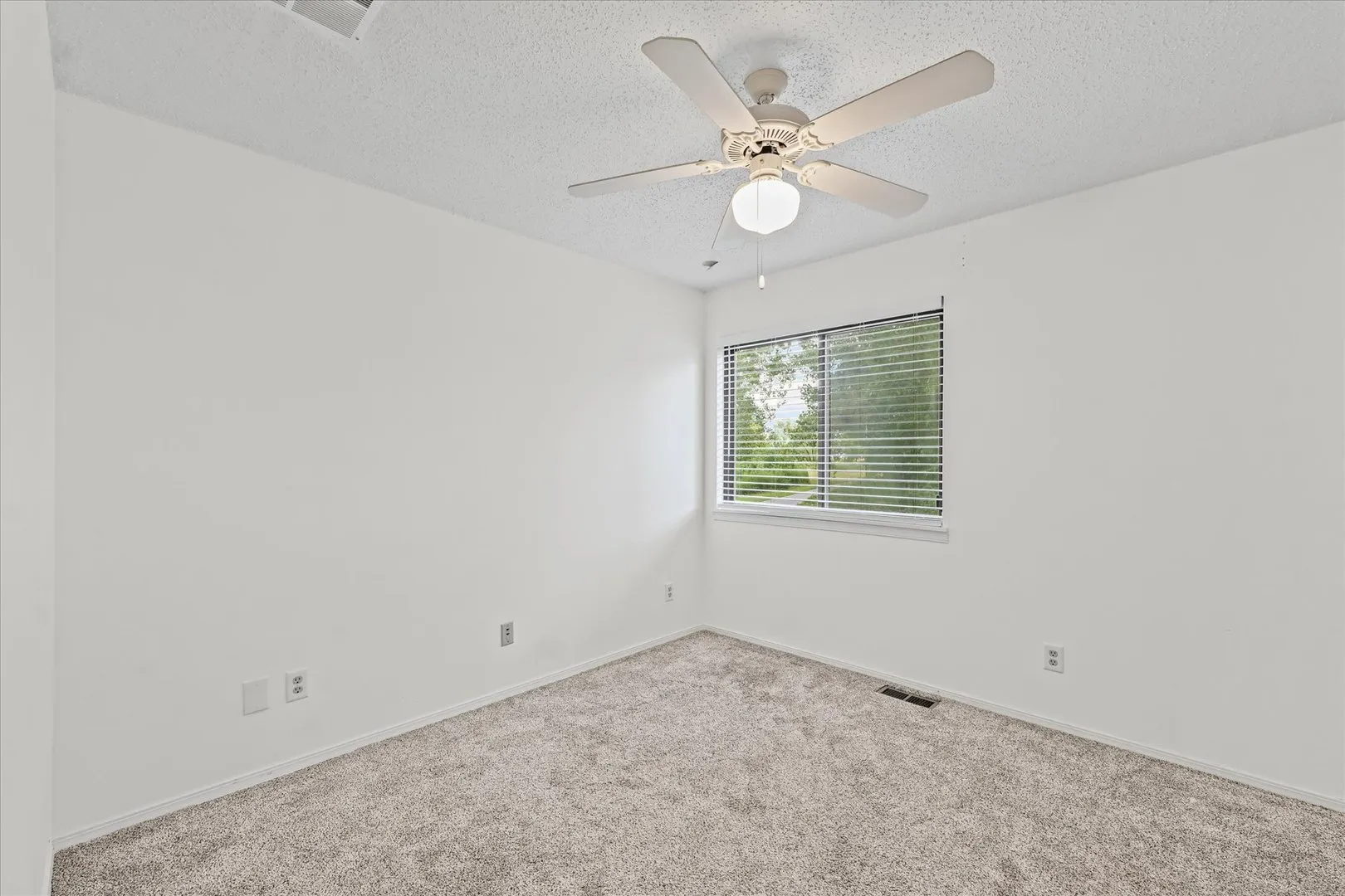 2537 Clayton Boulevard 0 IL