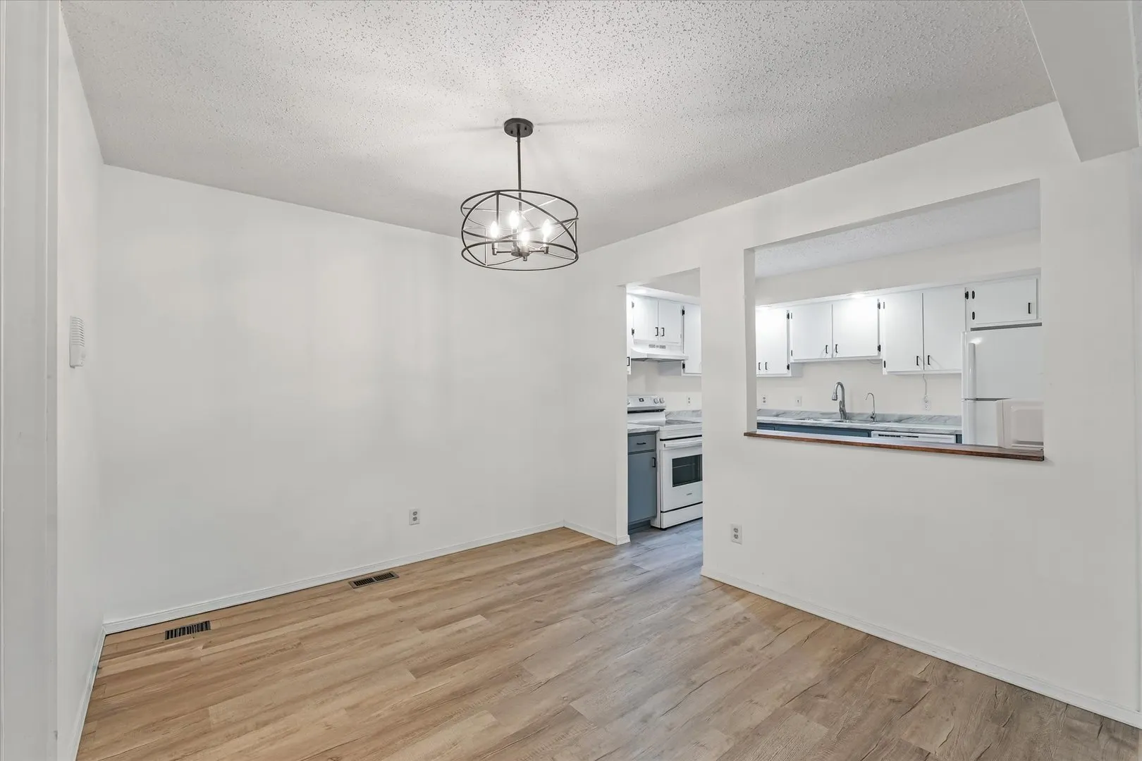 2537 Clayton Boulevard 0 IL