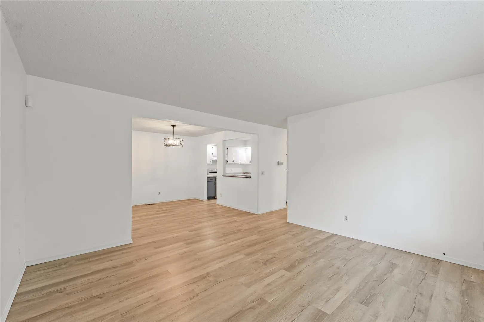 2537 Clayton Boulevard 0 IL