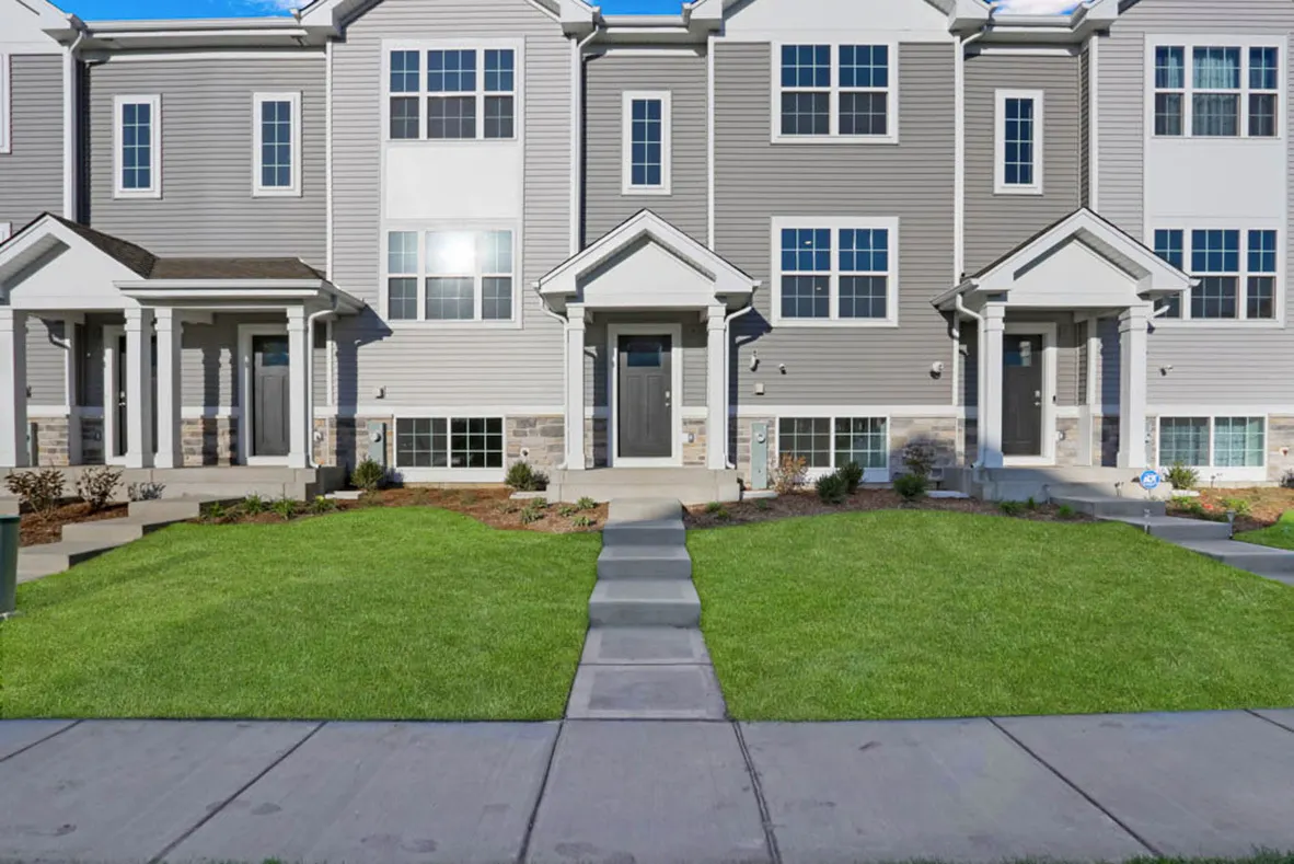 875 Briar Glen Court IL