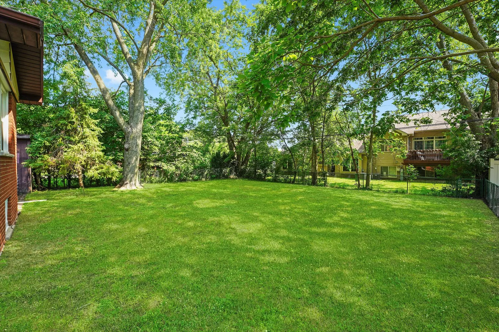 3755 EMERALD Avenue IL