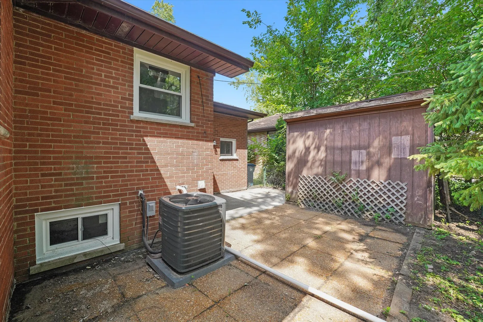 3755 EMERALD Avenue IL