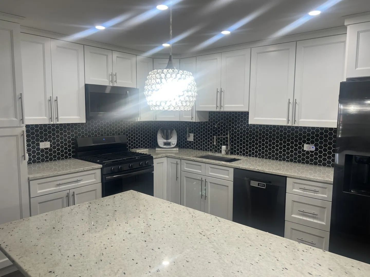 6540 W Irving Park Road 204 IL