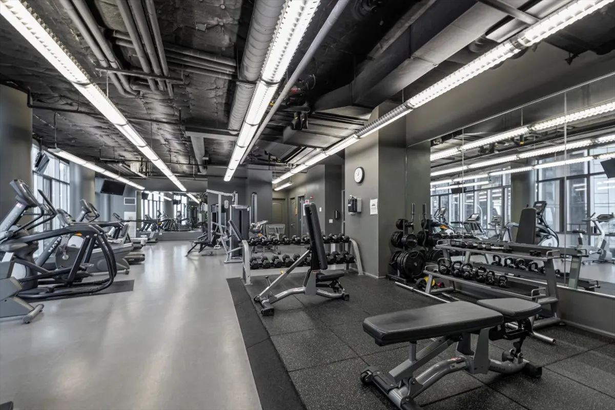 450 E Waterside Drive 2903 IL