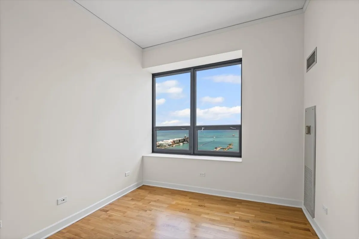 450 E Waterside Drive 2903 IL