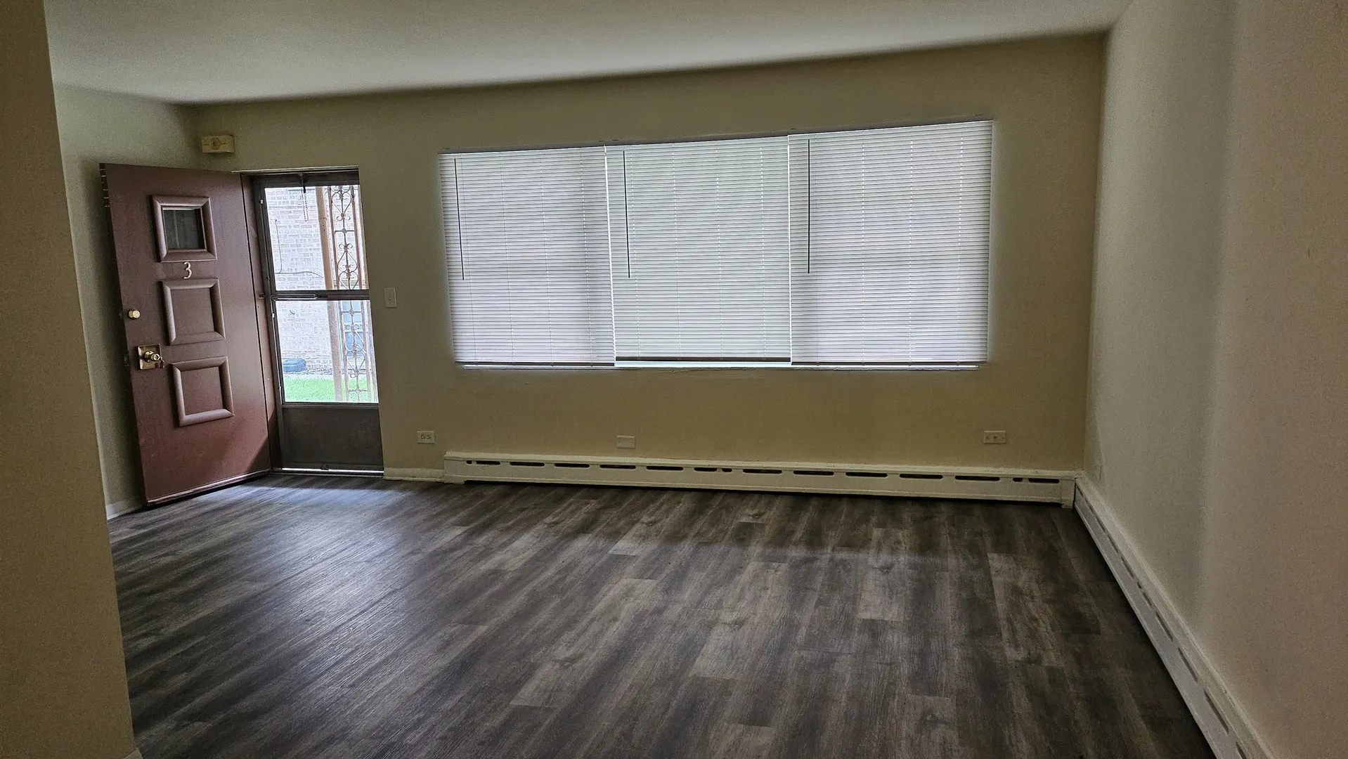 3529 S Harlem Avenue 8 IL
