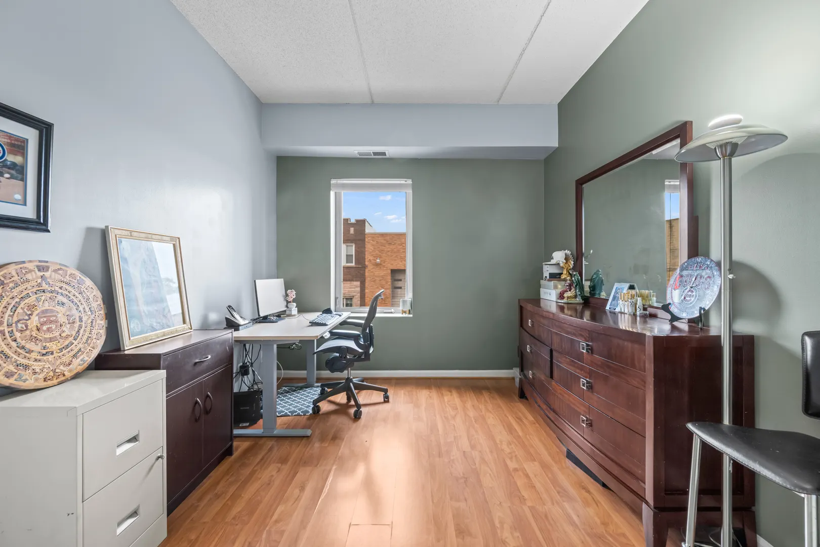 6238 W 26TH Street 202 IL