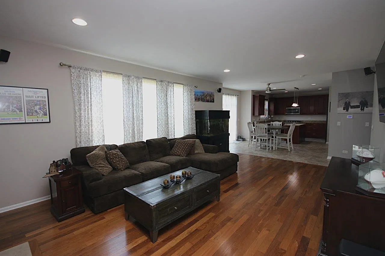 9668 Rainsford Drive IL