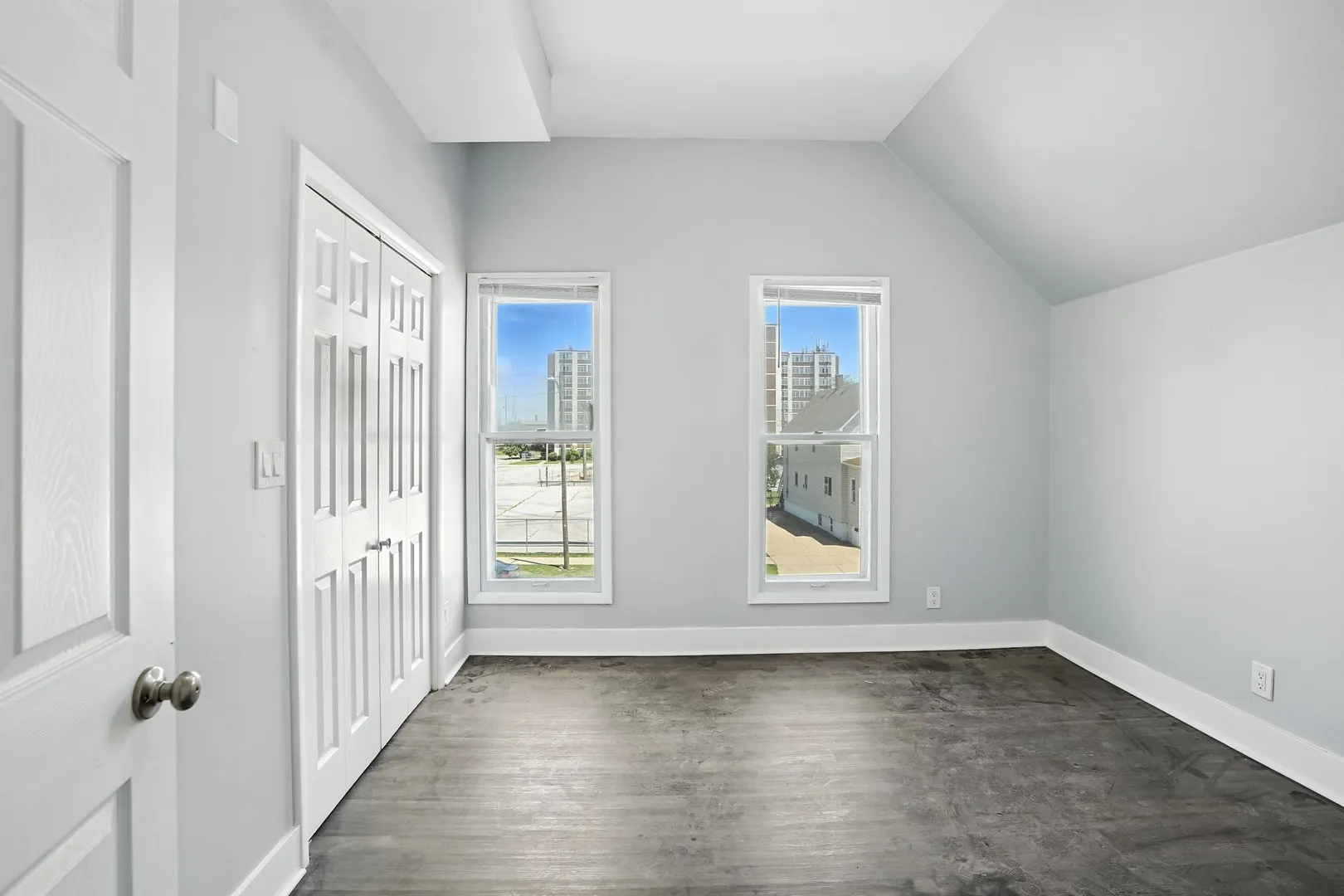 4722 Tod Avenue IN