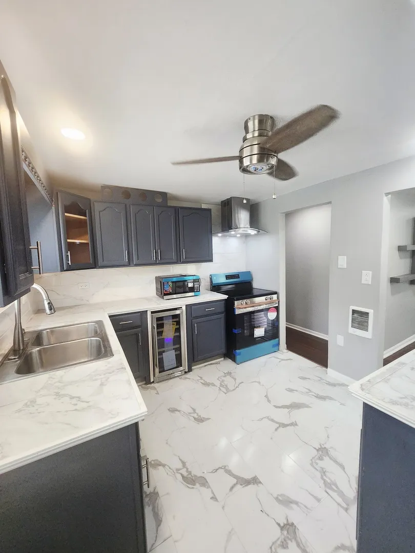 14049 S Claire Boulevard IL