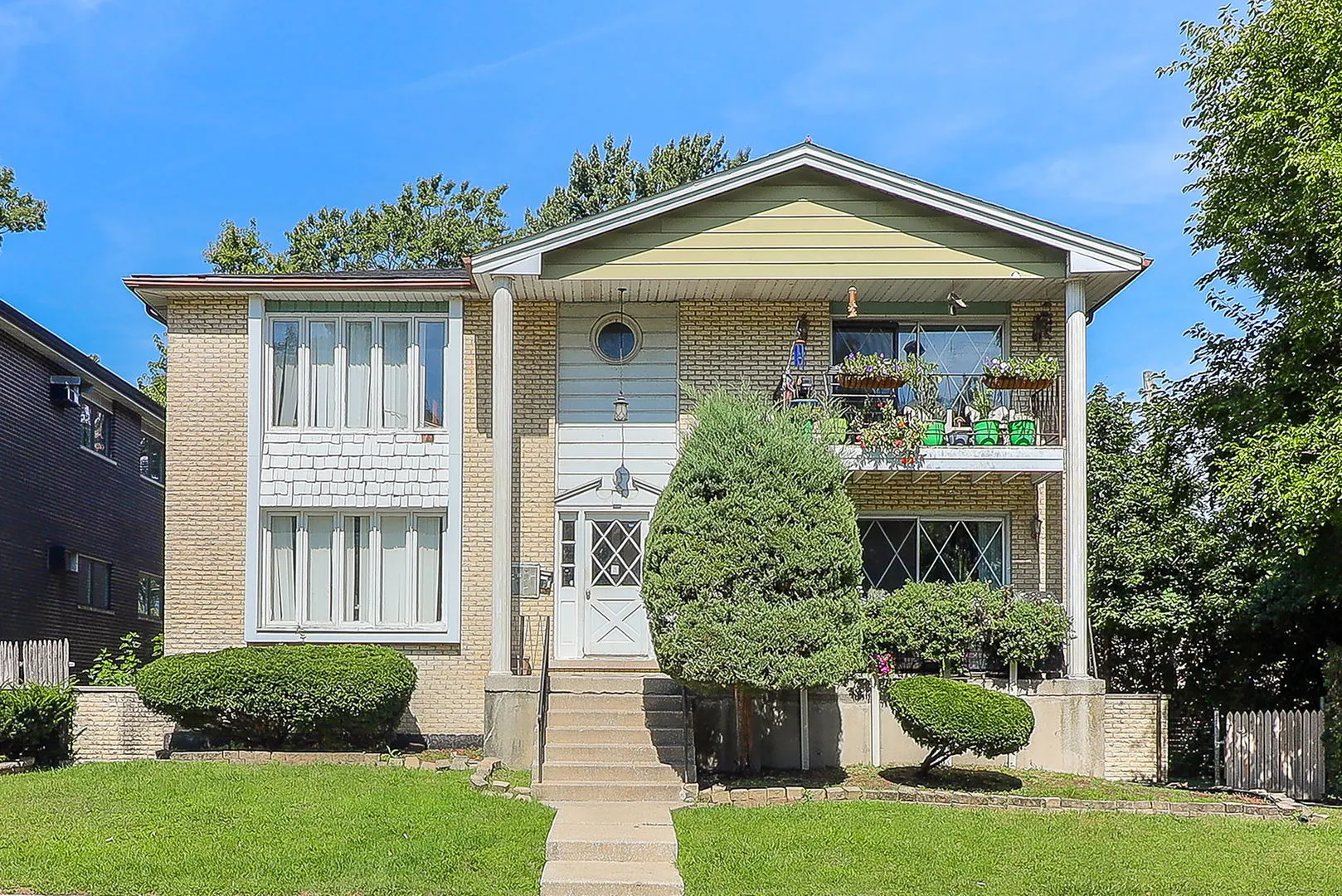 11130 S Columbus Drive IL