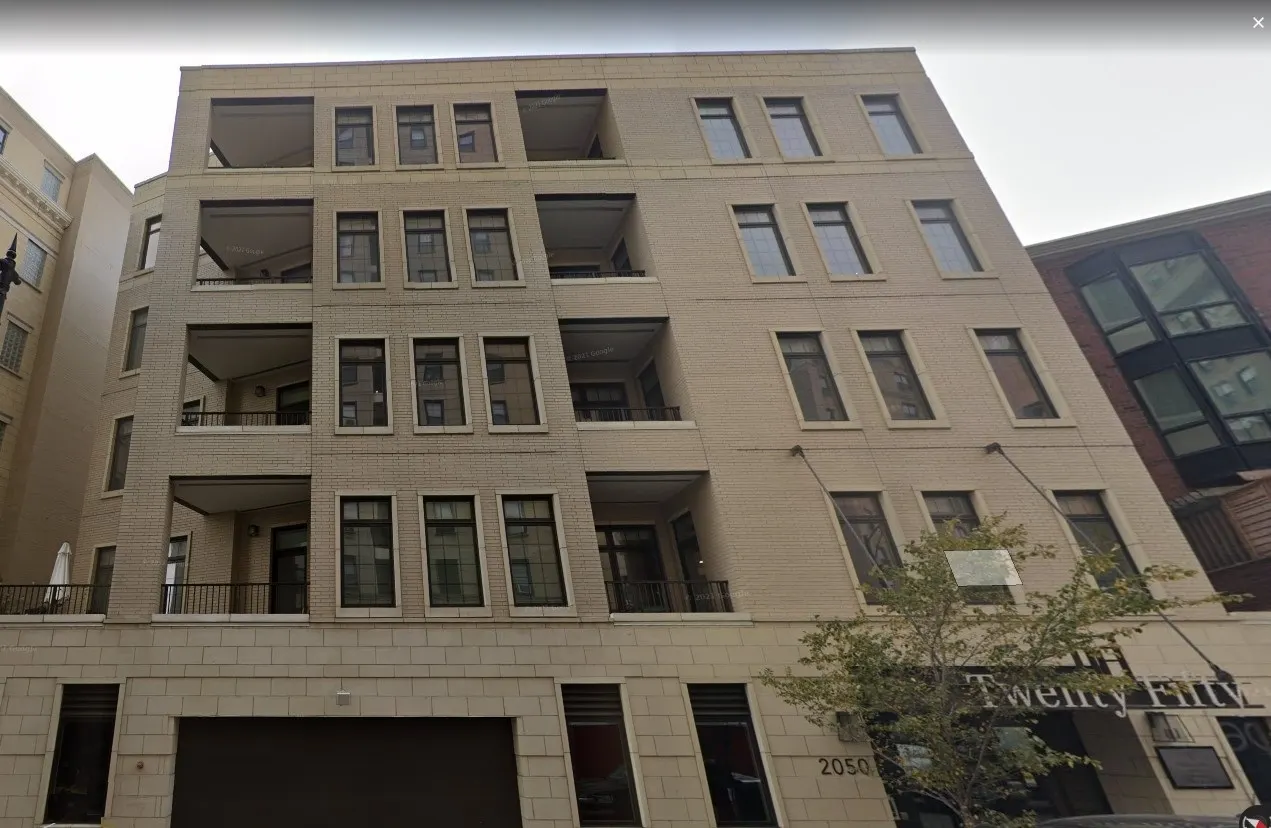 2050 N Clark Street 303 IL