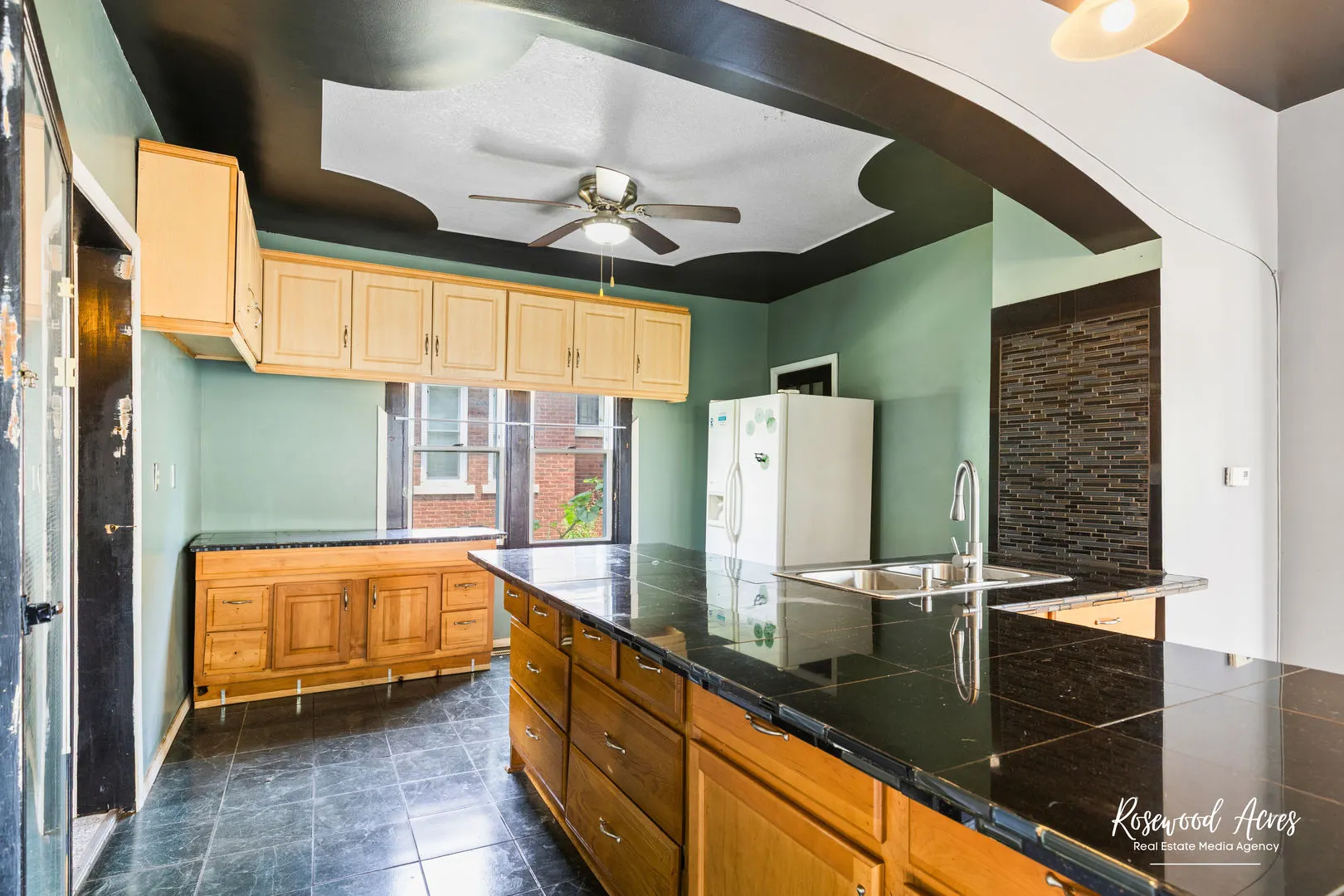 435 S Poplar Avenue IL