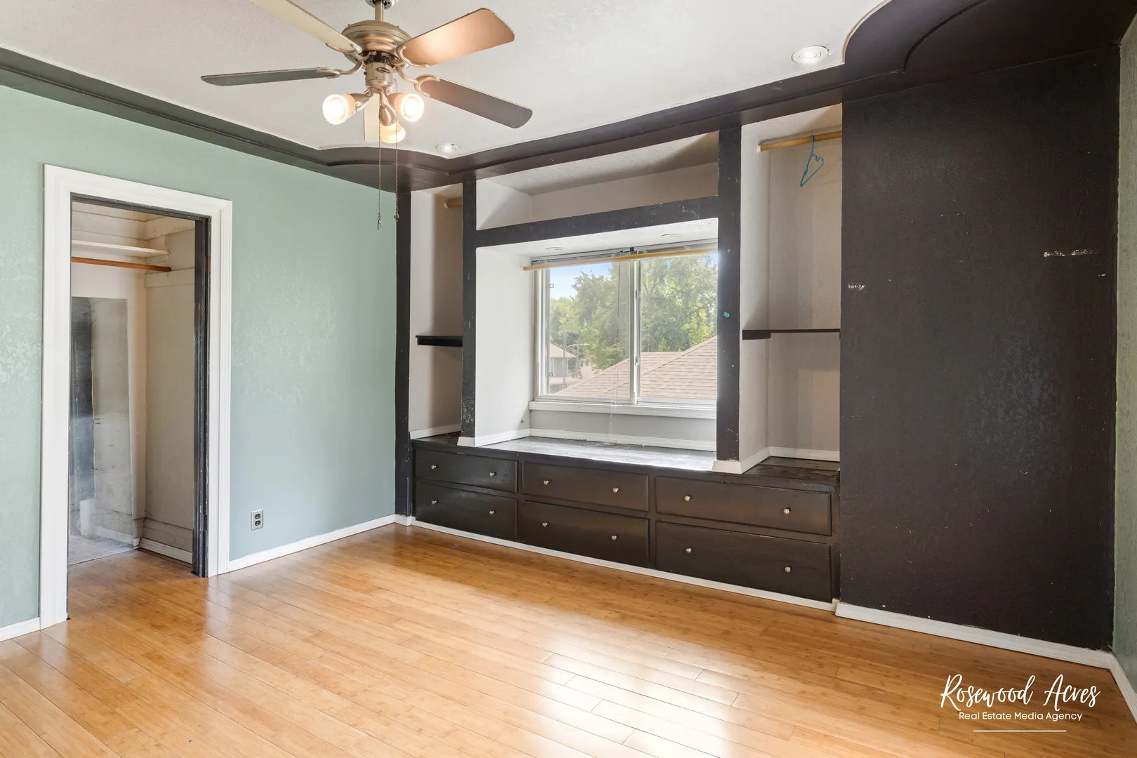 435 S Poplar Avenue IL