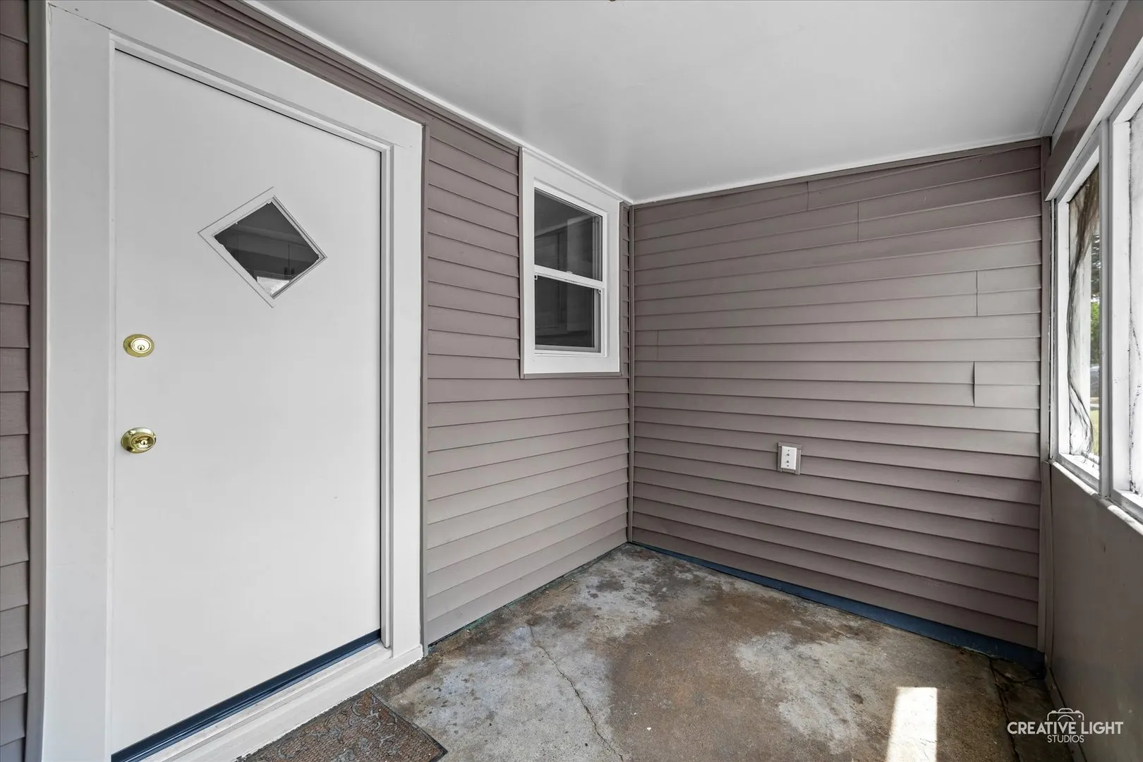 302 N Center Street IL