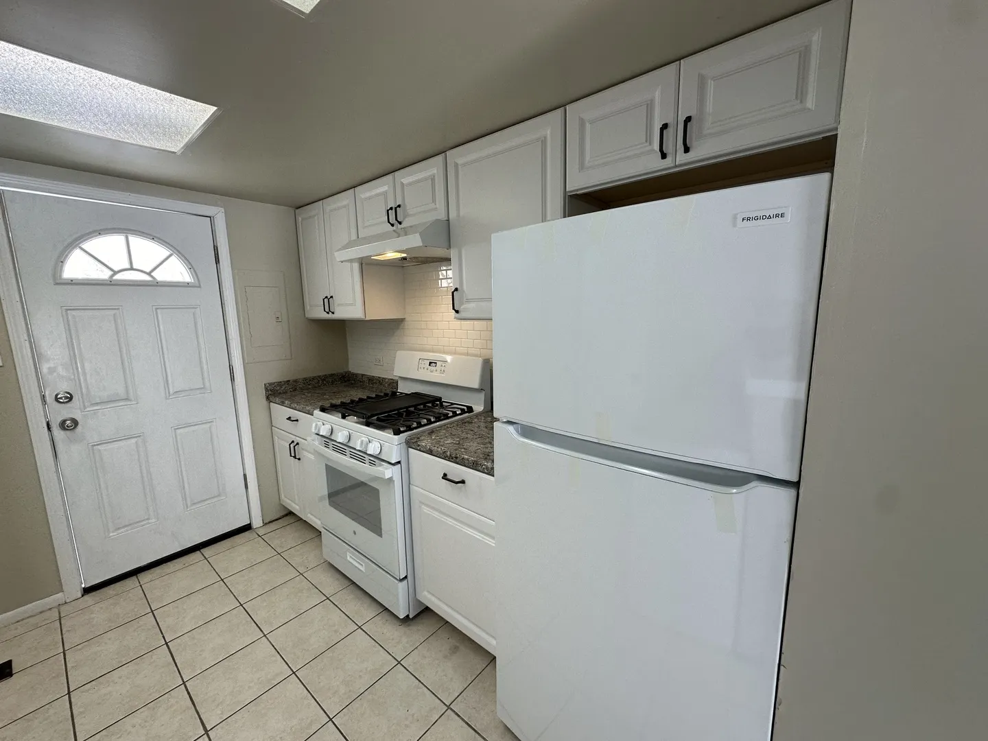 474 Meadow Green Lane 474 IL