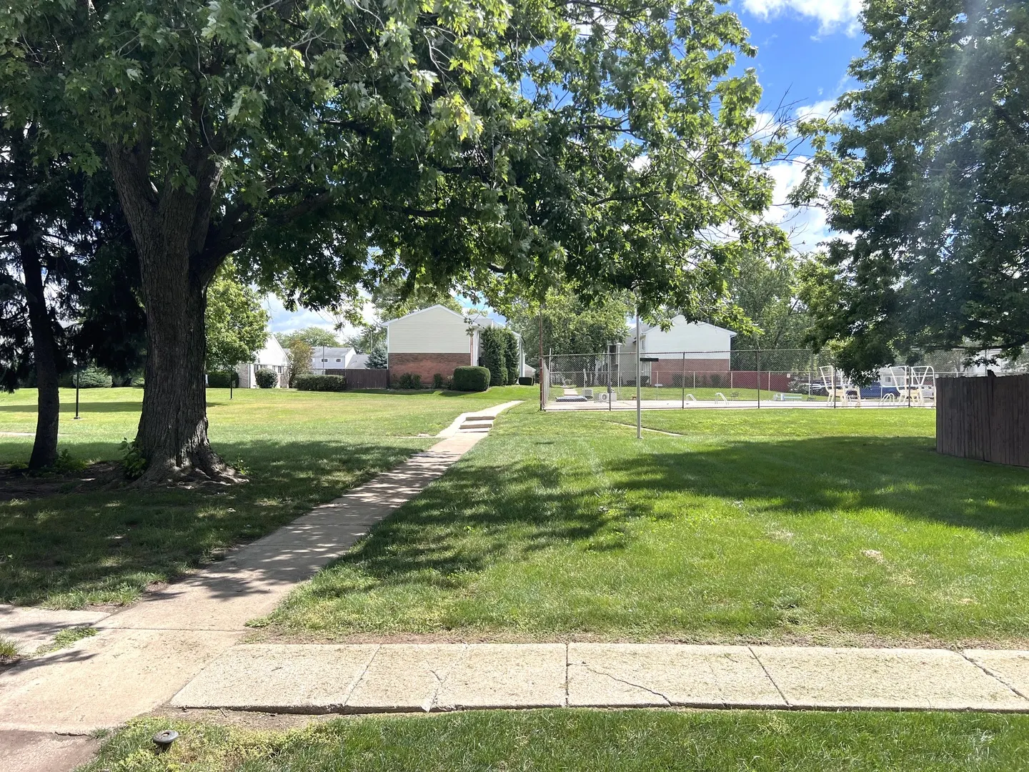 124 Somerset Lane IL