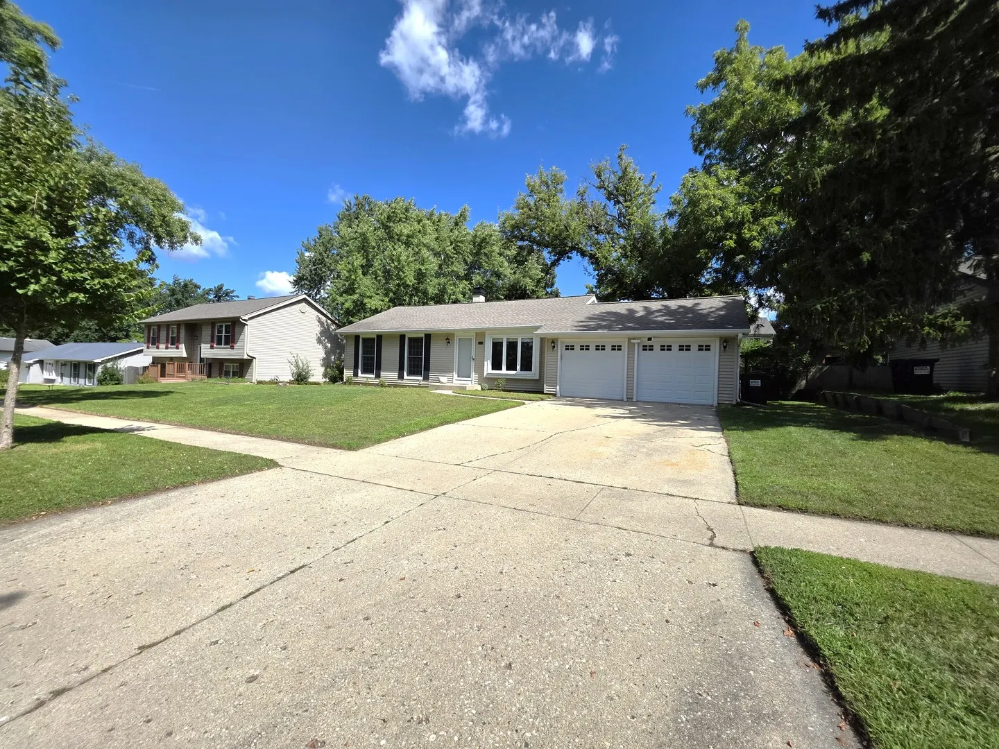 5206 W Dartmoor Drive IL