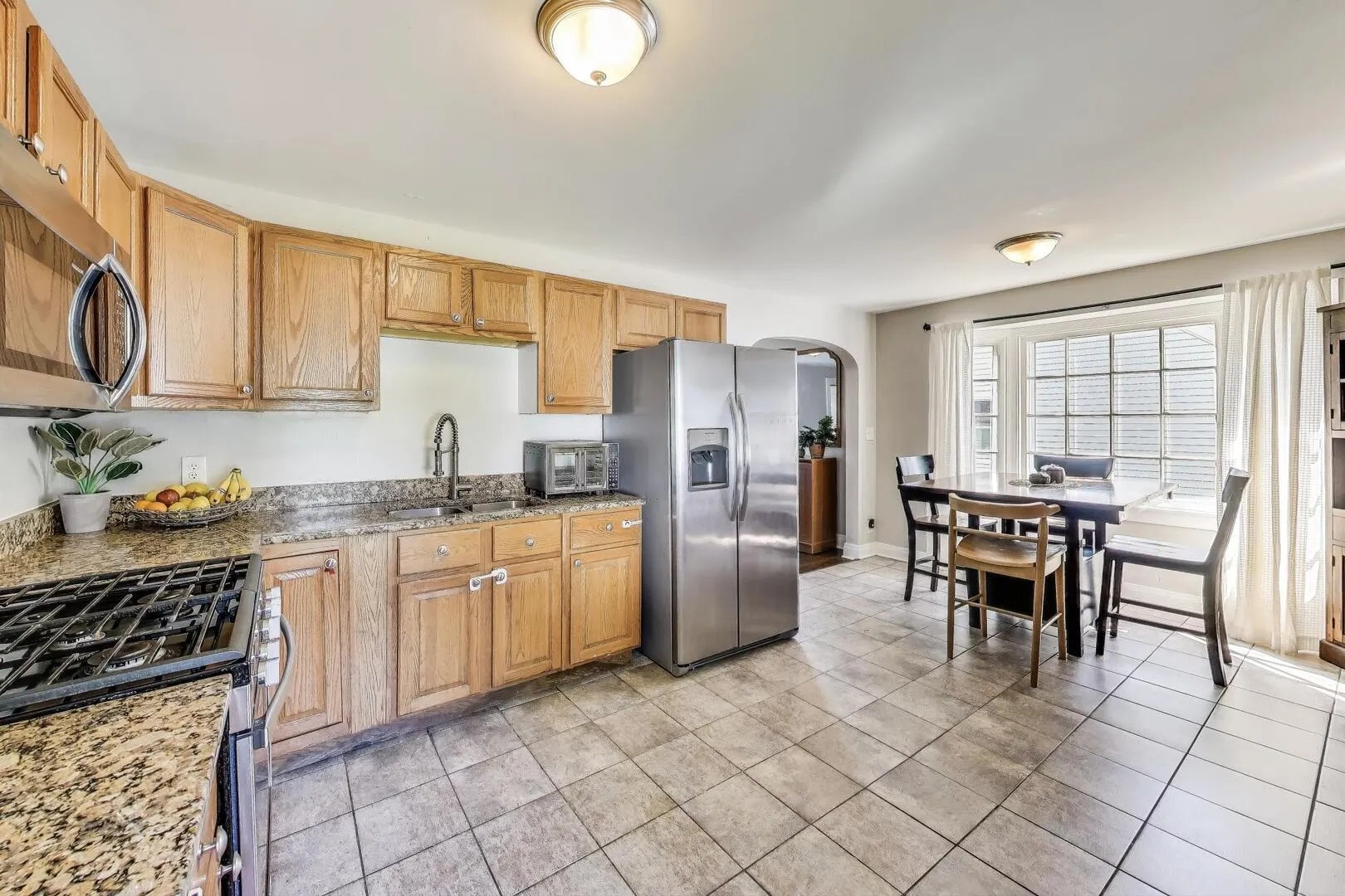 806 Leith Avenue IL
