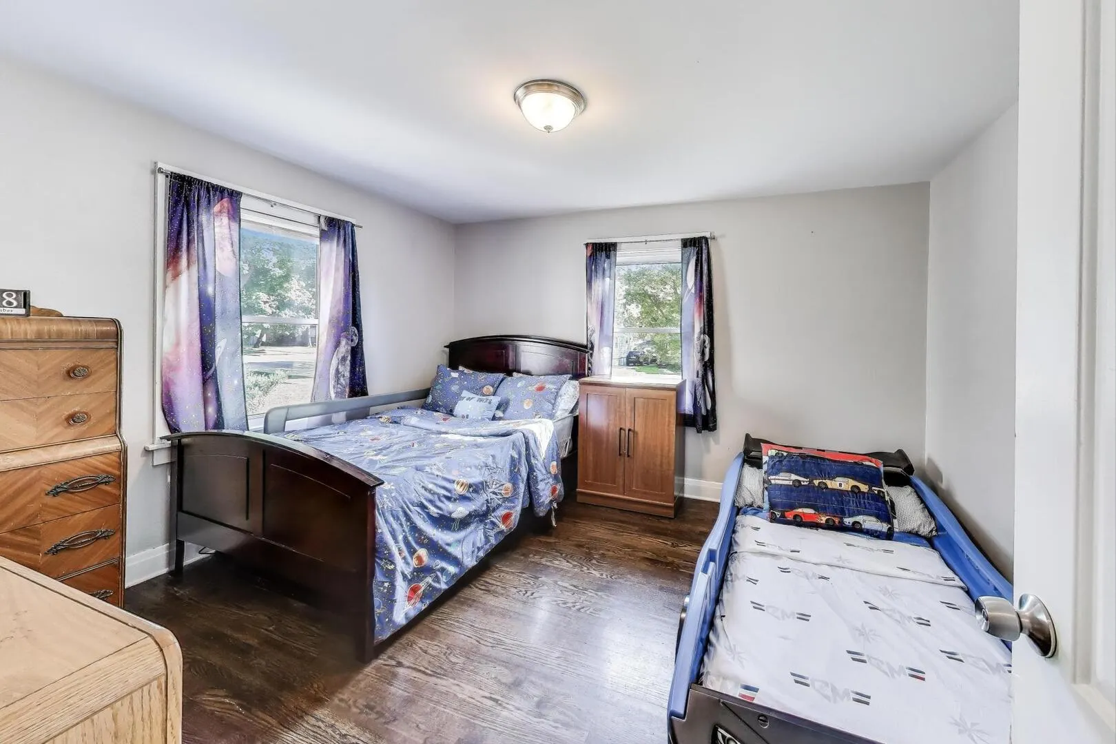 806 Leith Avenue IL