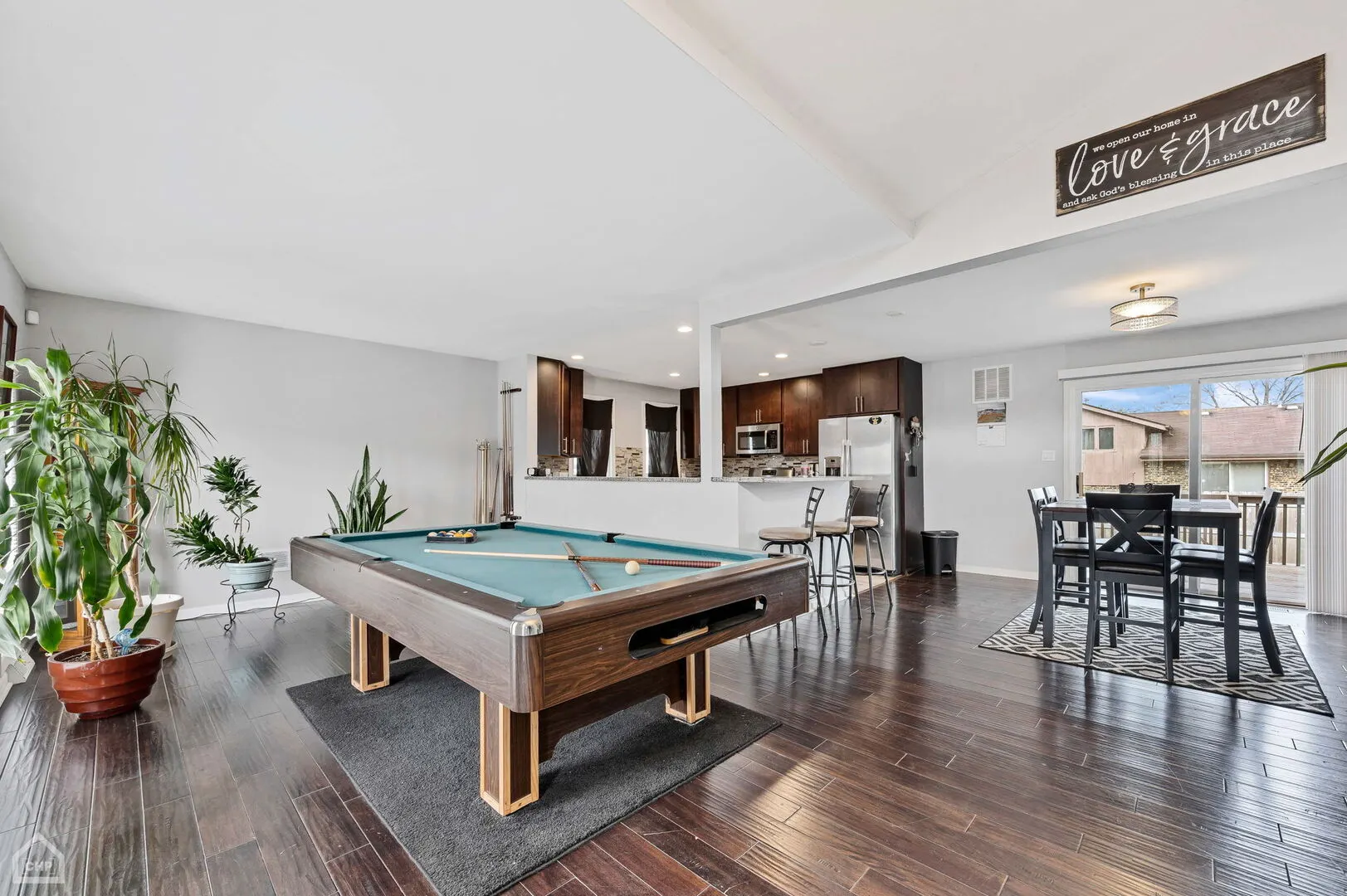710 E 194th Street IL