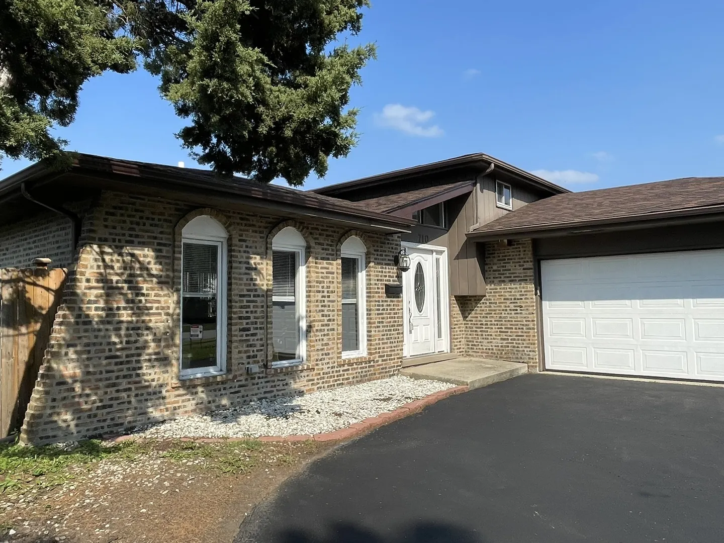 710 E 194th Street IL