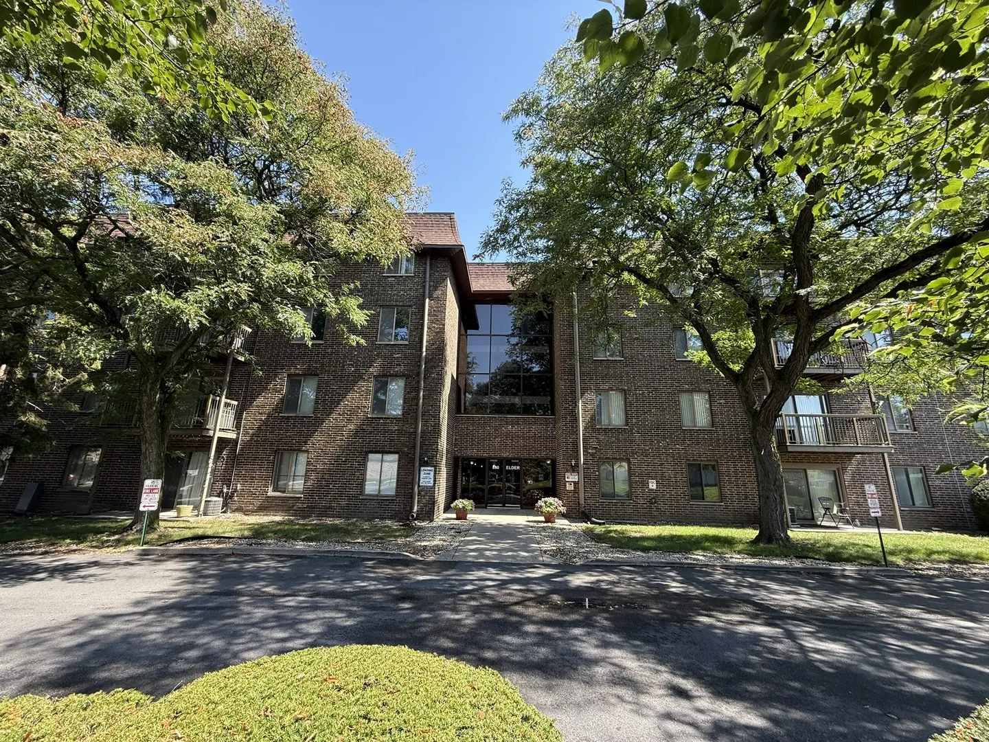 830 Elder Road 111 IL