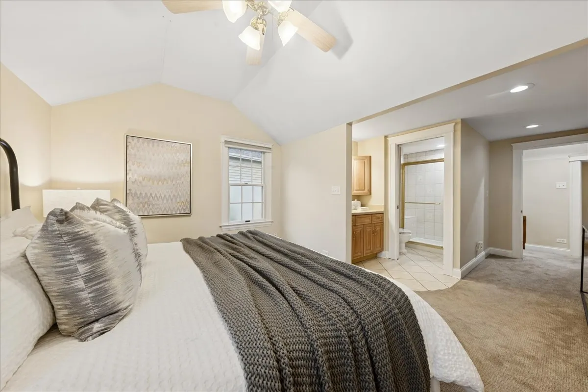 4348 Prospect Avenue IL