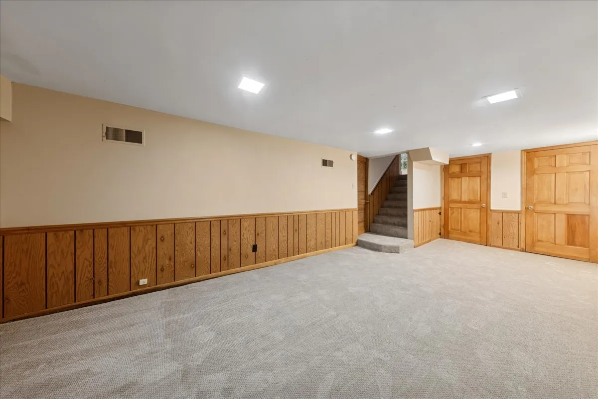 4348 Prospect Avenue IL