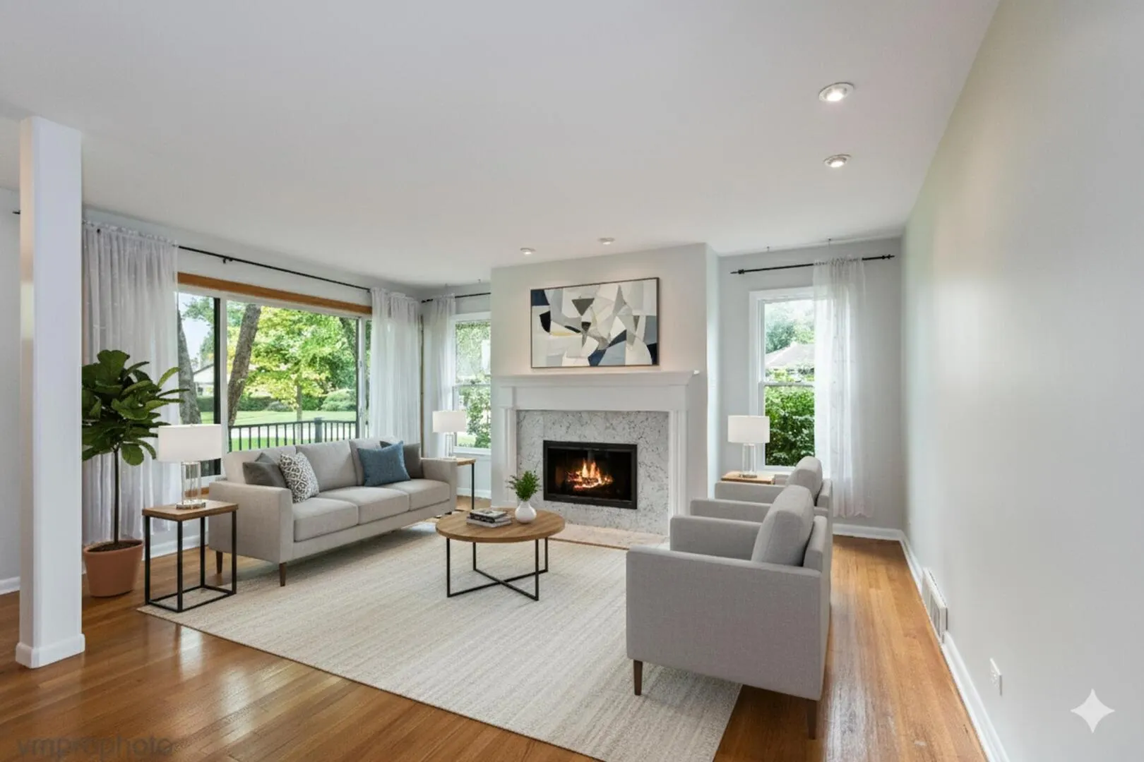 1418 W Saint James Place IL