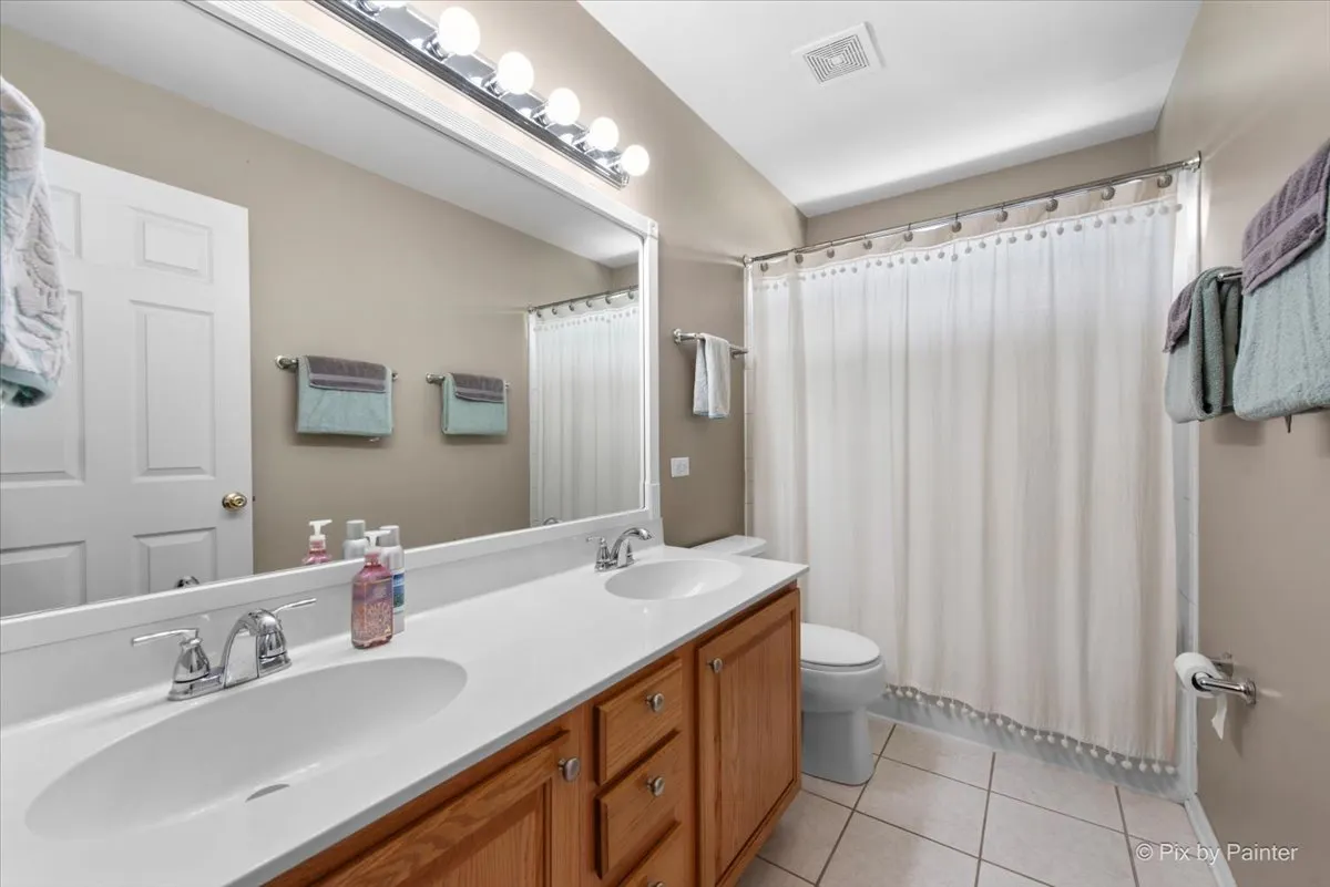 413 Messenger Circle IL