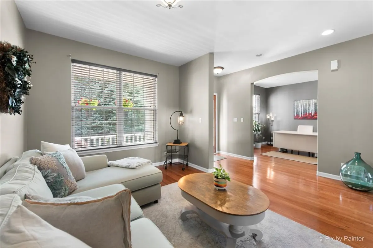 413 Messenger Circle IL