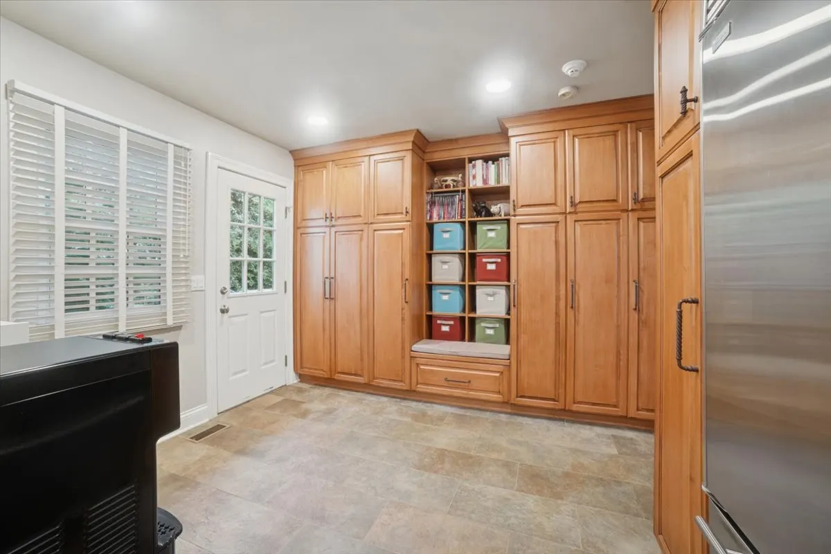 253 Pebble Creek Drive IL
