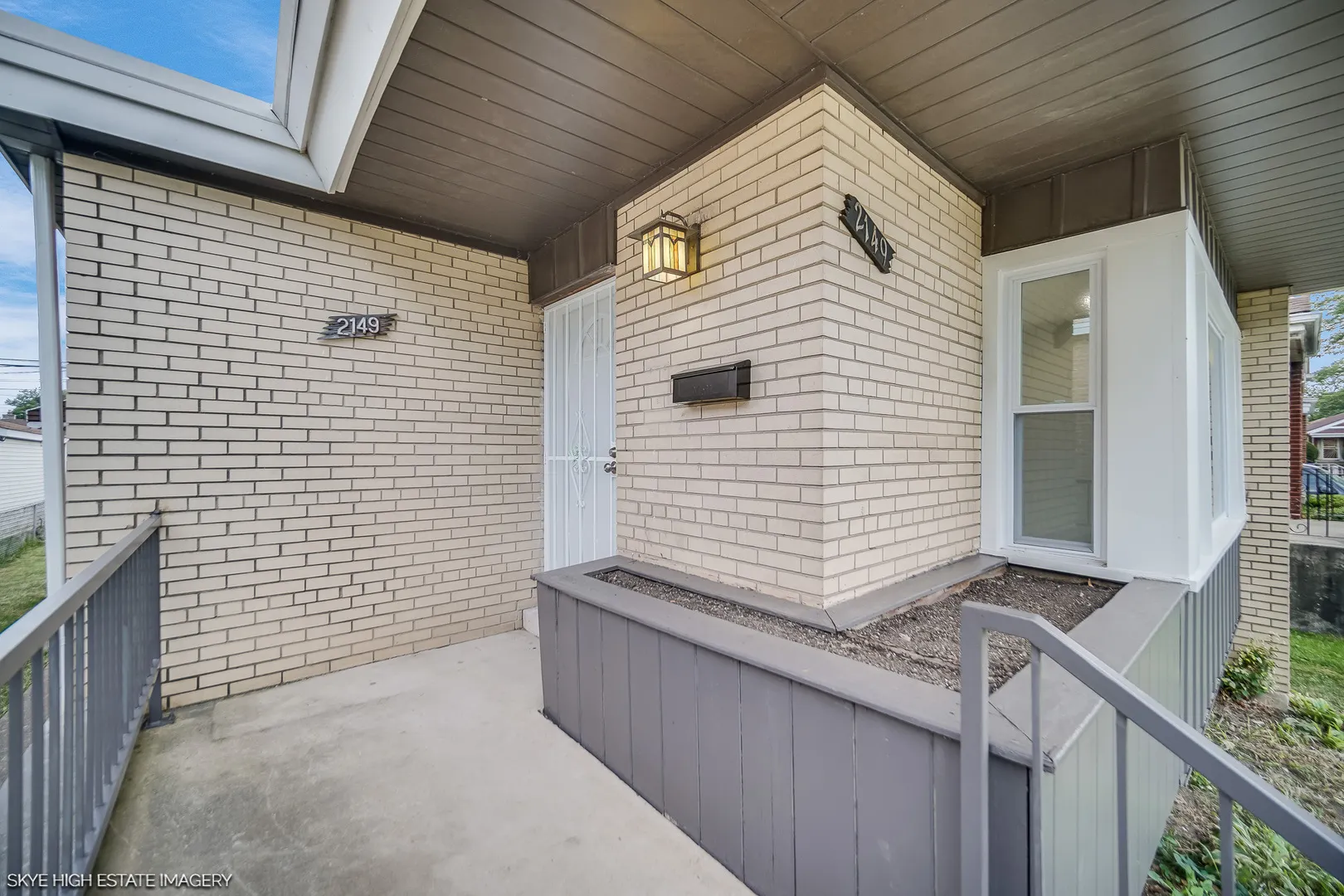 2149 E 90th Street IL