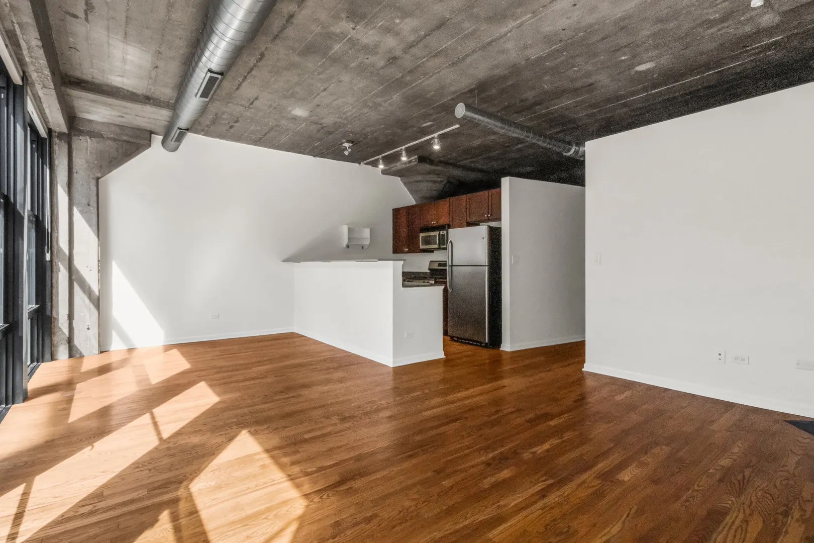 1000 W 15th Street 234 IL