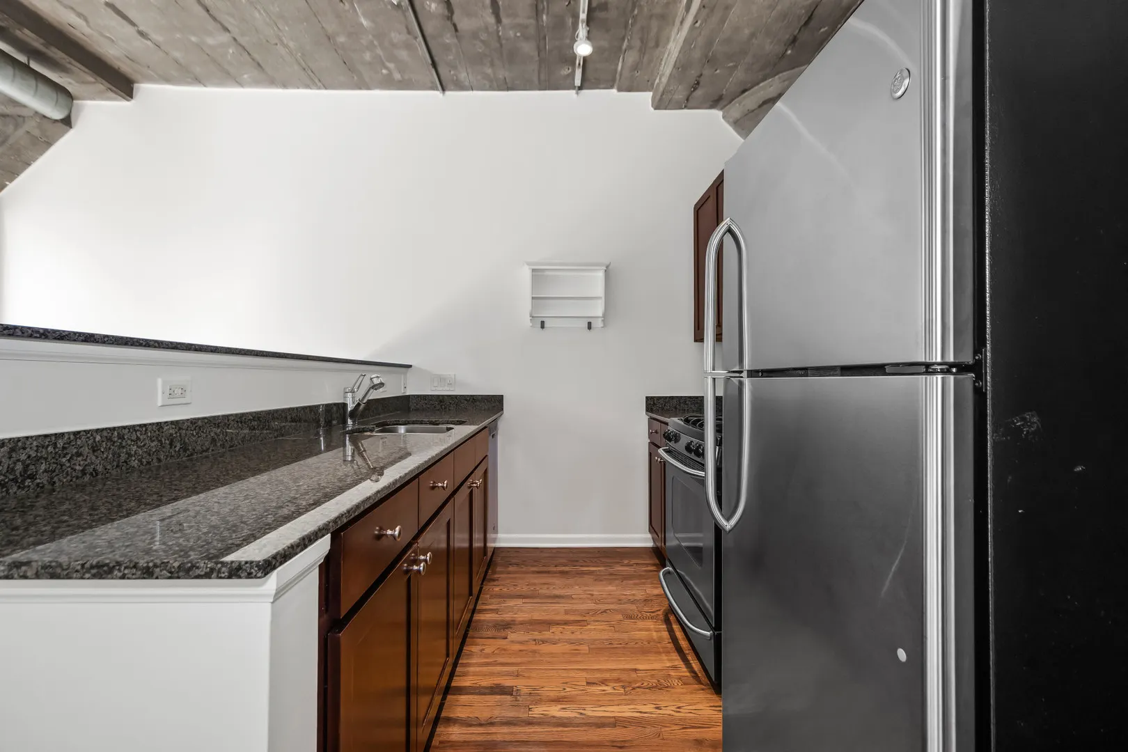 1000 W 15th Street 234 IL