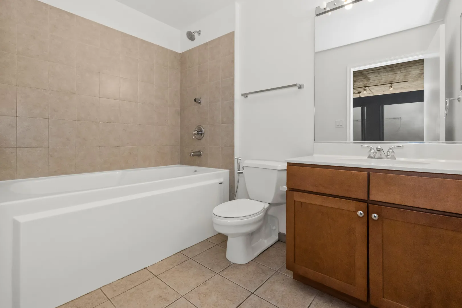 1000 W 15th Street 234 IL