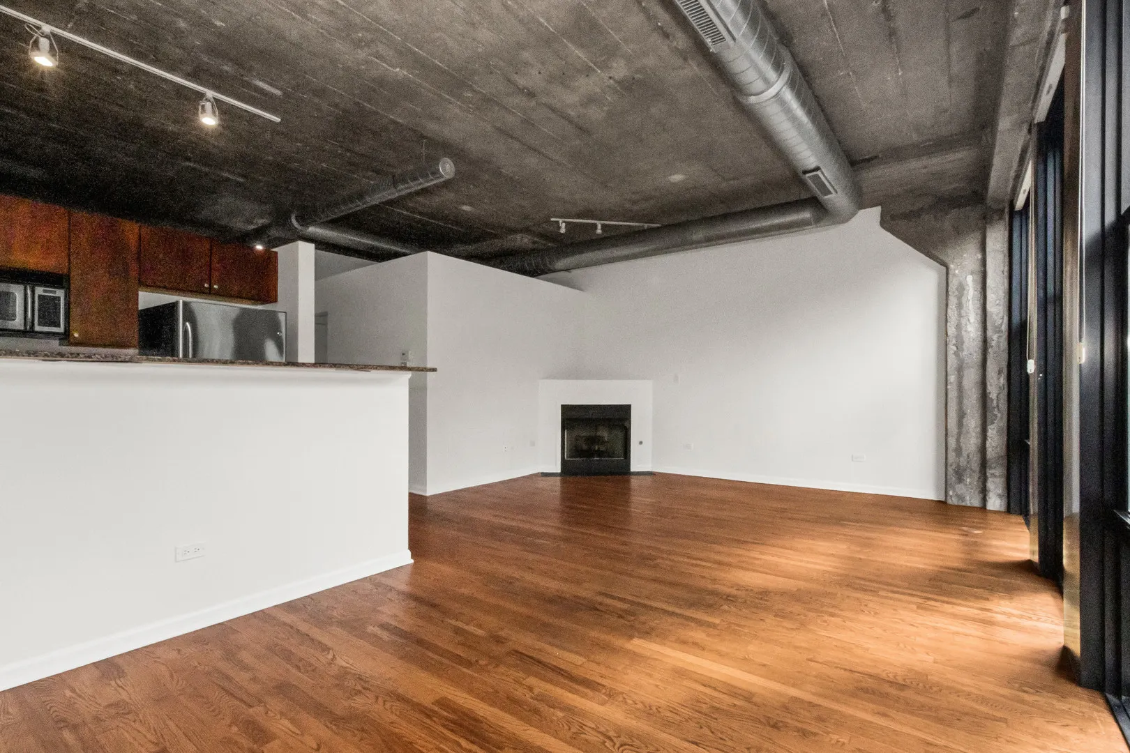 1000 W 15th Street 234 IL