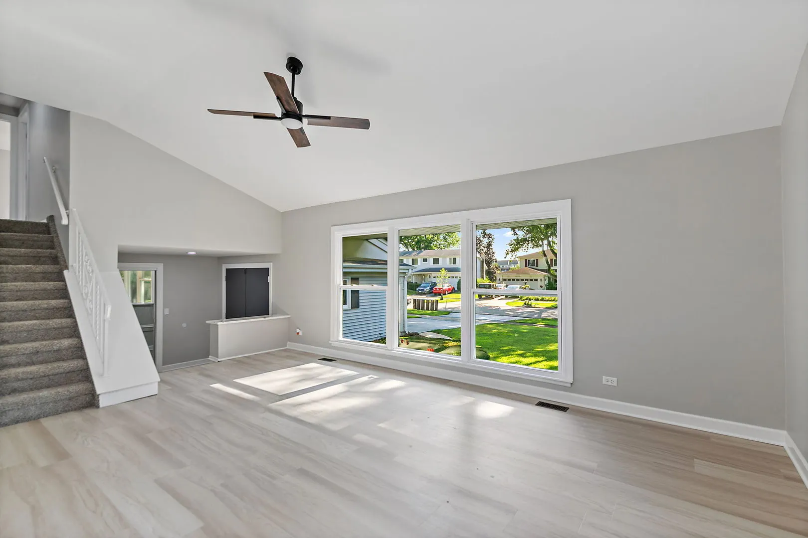 1810 E Boulder Drive IL