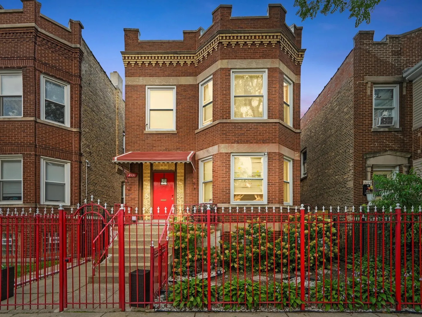 2131 N Springfield Avenue IL