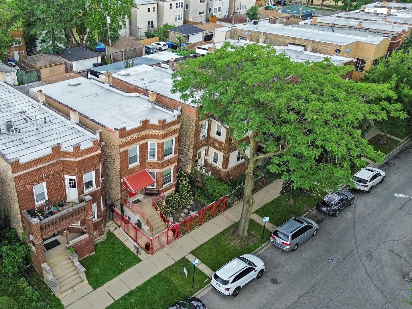 2131 N Springfield Avenue IL