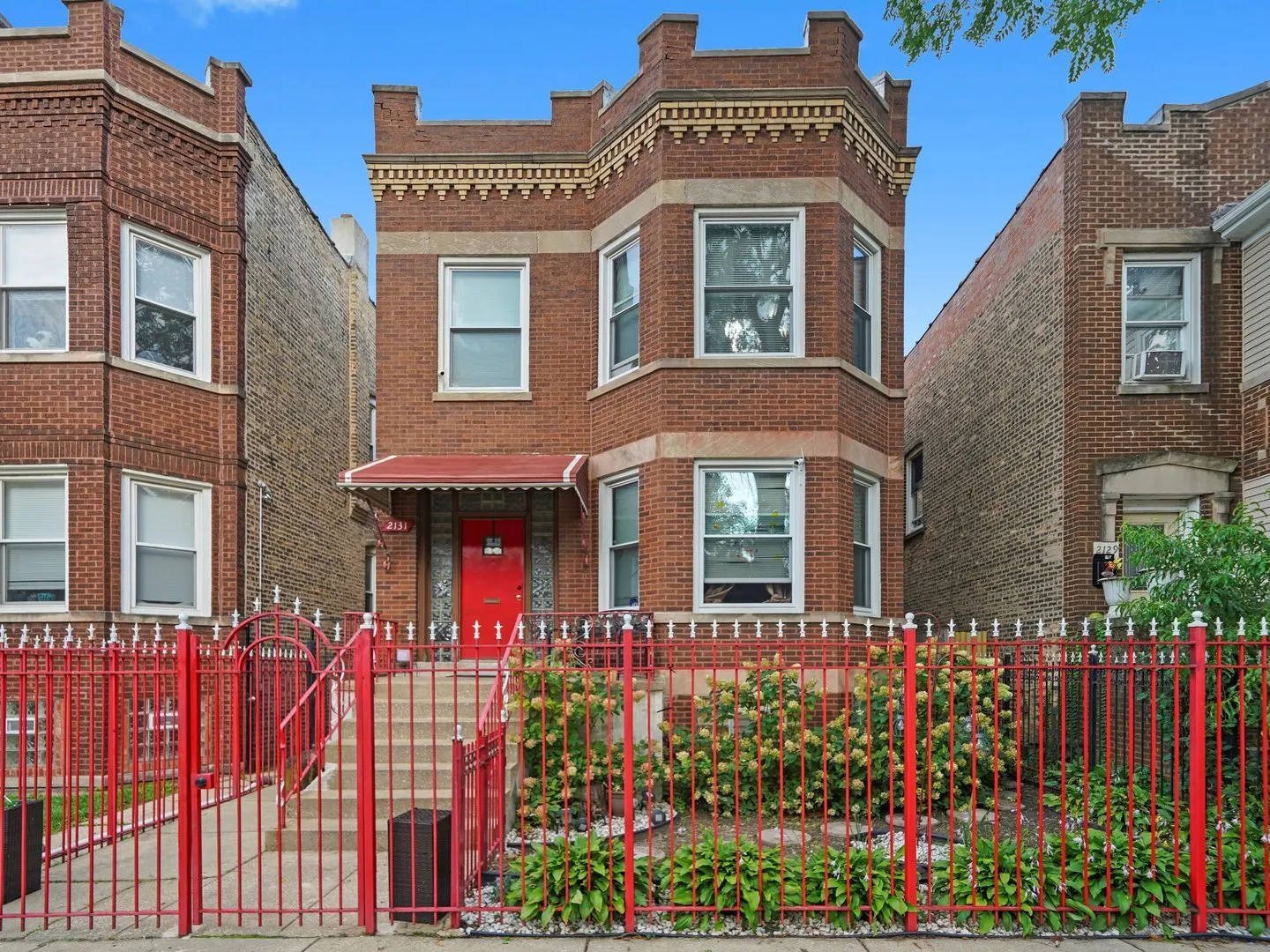 2131 N Springfield Avenue IL