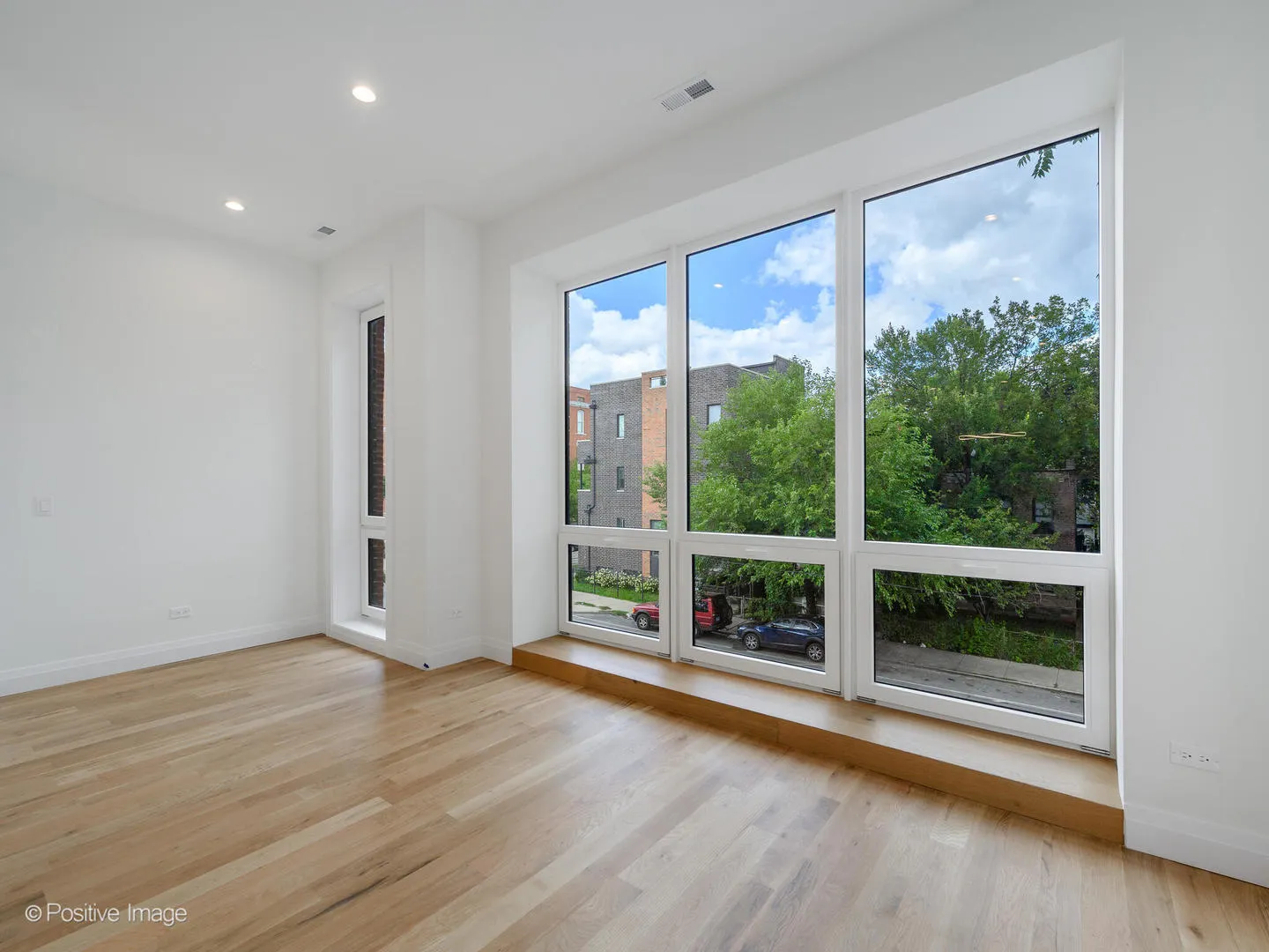 2651 W Augusta Boulevard 3 IL