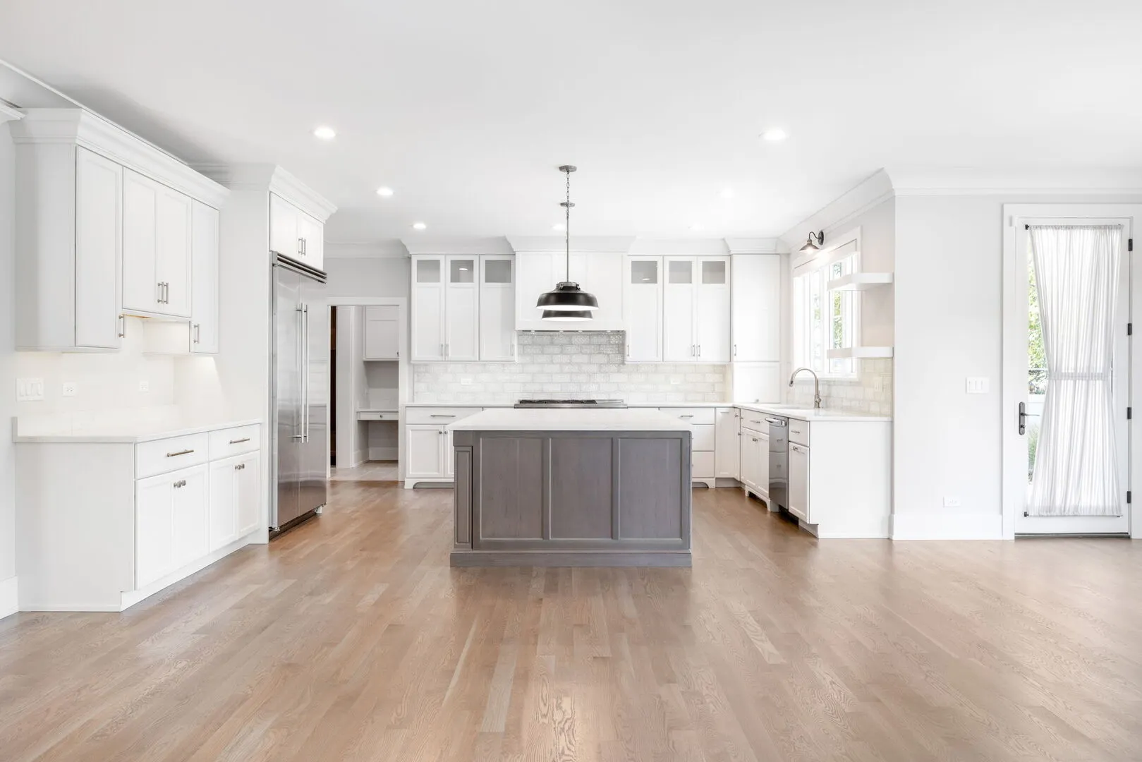 469 S Sunnyside Avenue IL