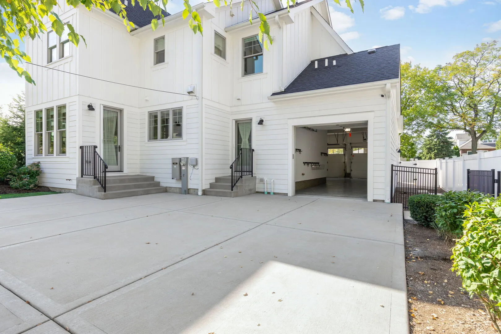 469 S Sunnyside Avenue IL