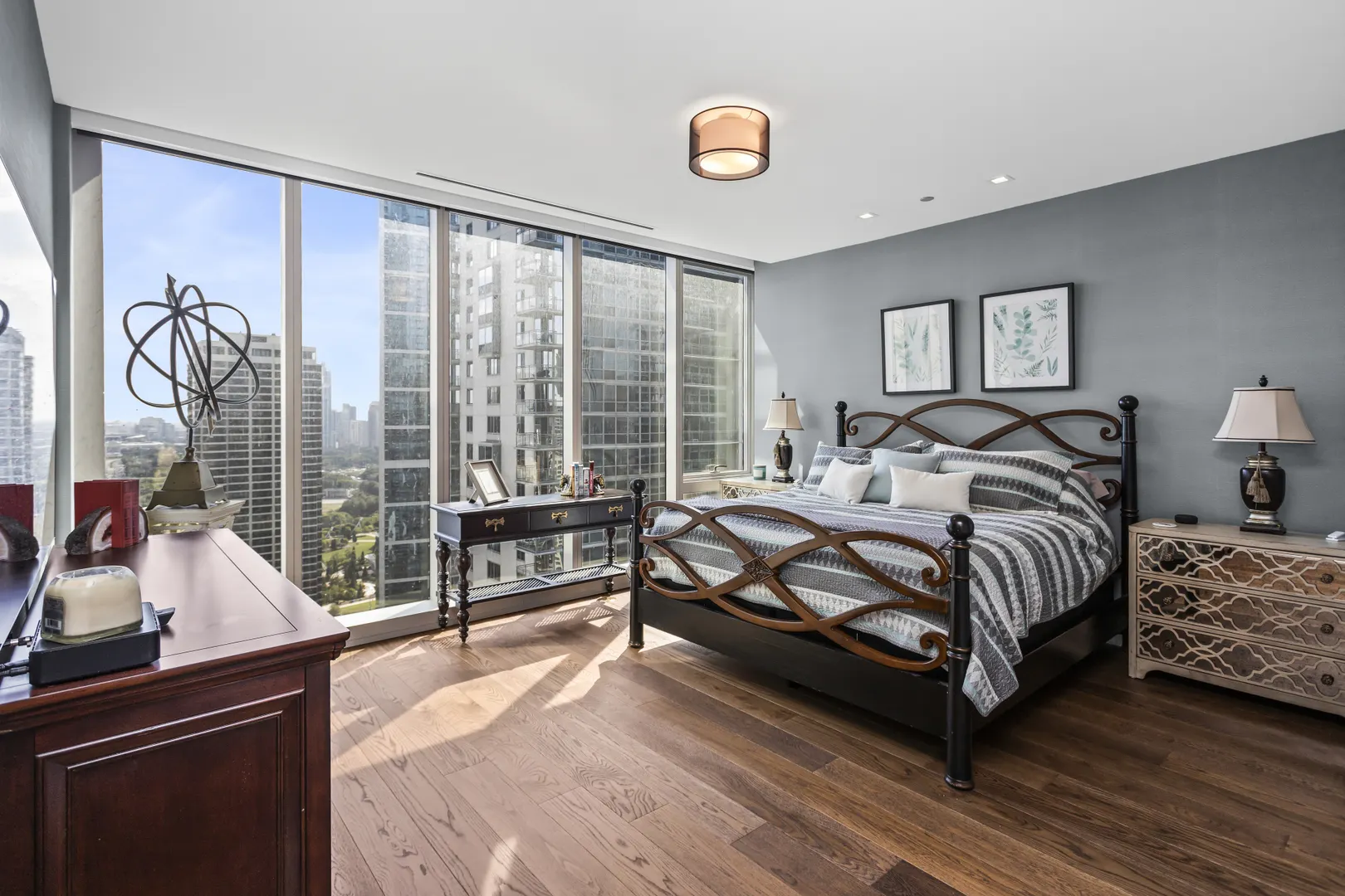 363 E Wacker Drive 2503 IL