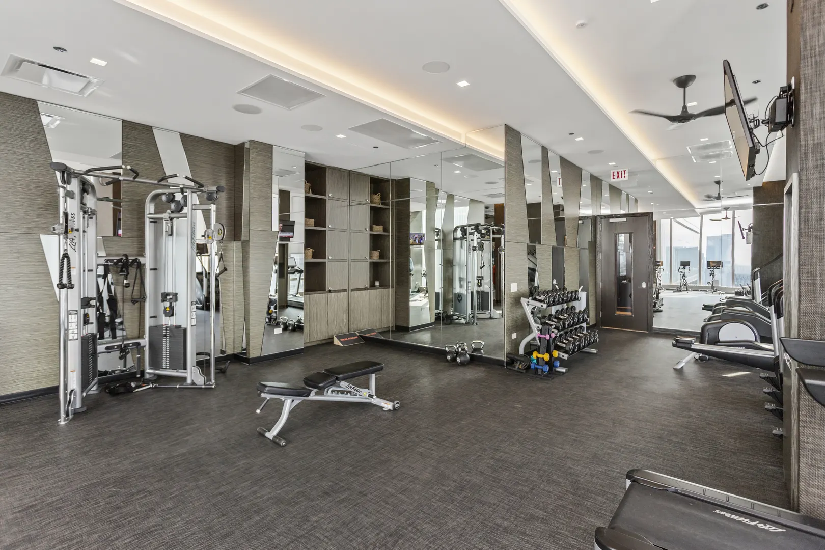 363 E Wacker Drive 2503 IL