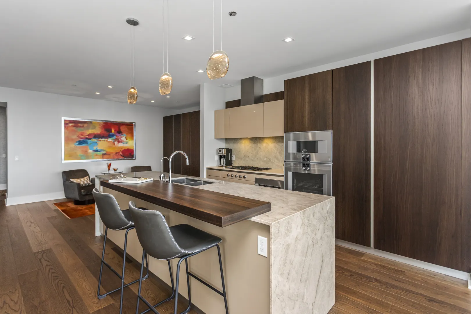 363 E Wacker Drive 2503 IL