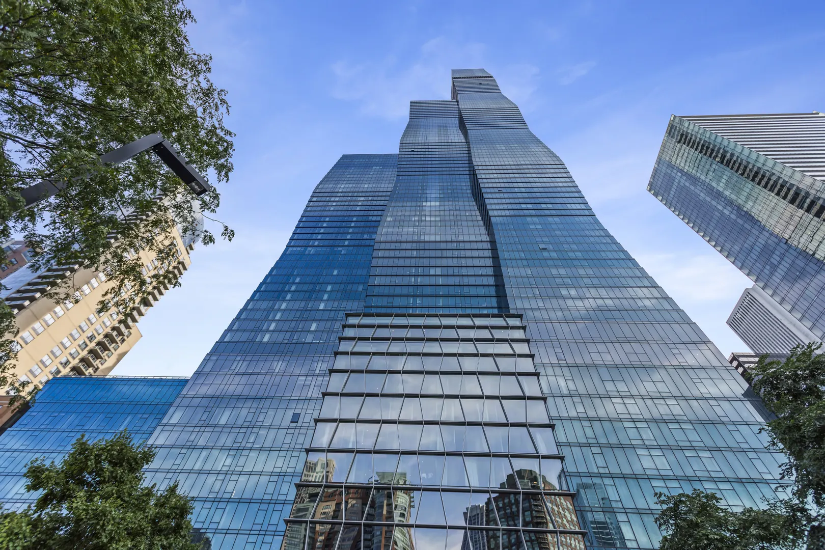 363 E Wacker Drive 2503 IL