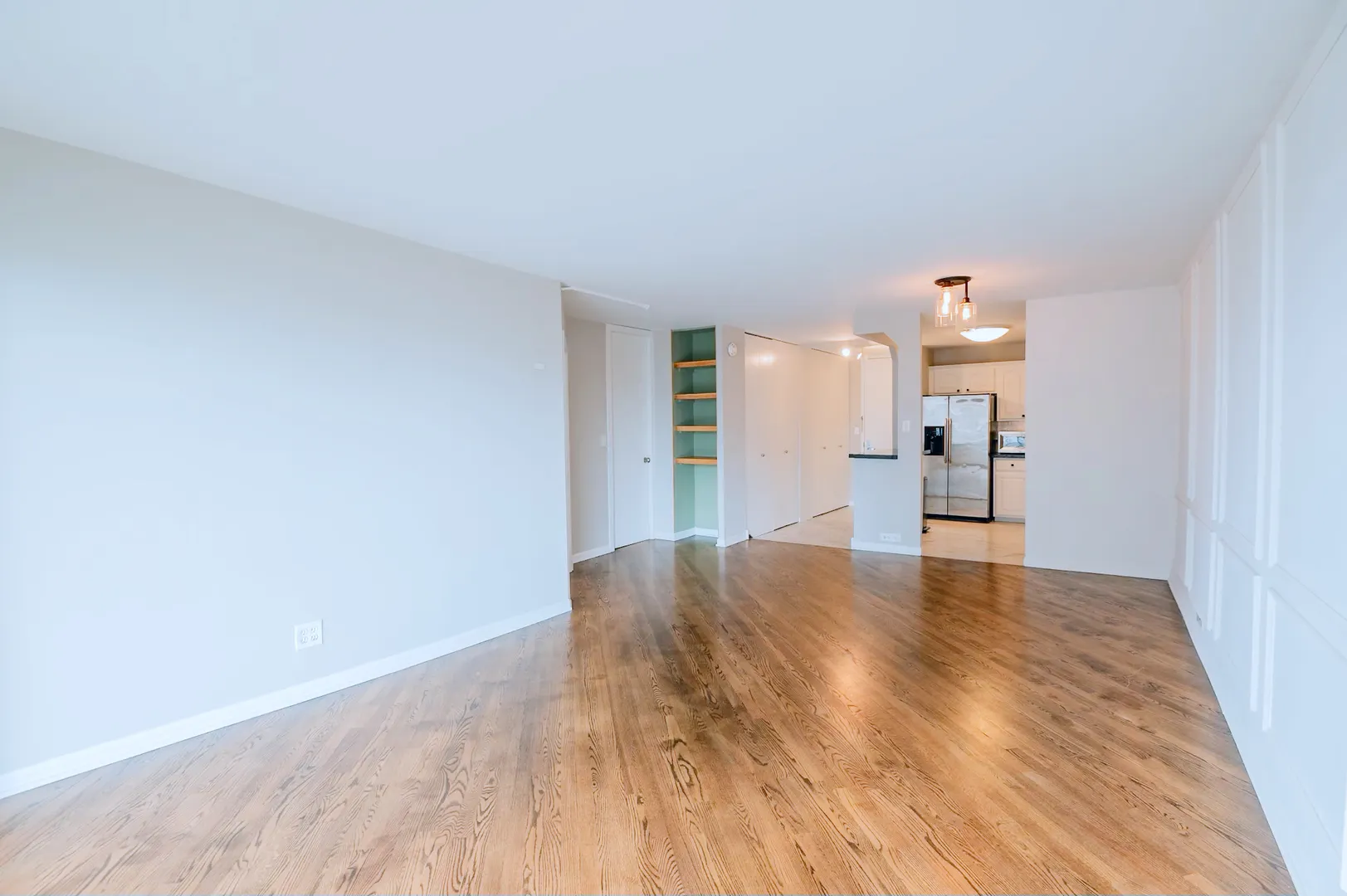 2020 N Lincoln Park West 18J IL